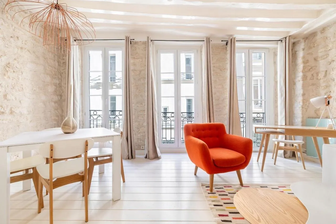 Santorini Apartment Paris 0*,