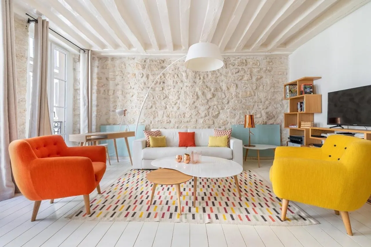 Santorini Apartment Paris 0*,  France